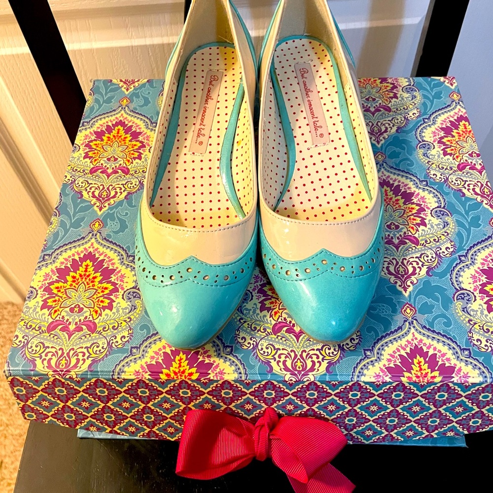 B.A.I.T. But Another Innocent Tail Ida shoe sz 6